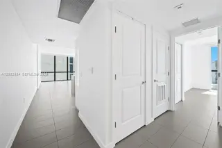 Propiedad en alquiler con 2 habitaciones y 2 baños en Miami