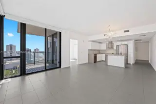 Propiedad en alquiler con 2 habitaciones y 2 baños en Miami