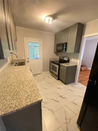 Propiedad en alquiler con 2 habitaciones y 1 baño en Savannah