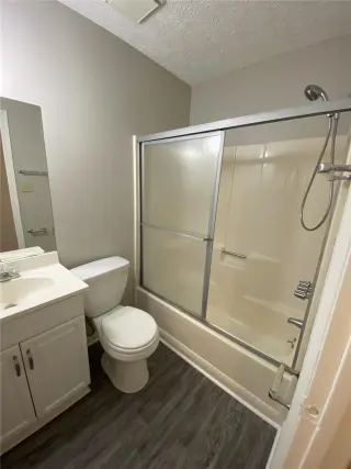 Propiedad en alquiler con 4 habitaciones y 2 baños en Savannah