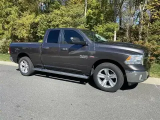 2014 RAM 1500 BIG HORN 4x4
