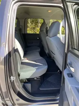 2014 RAM 1500 BIG HORN 4x4