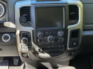 2014 RAM 1500 BIG HORN 4x4
