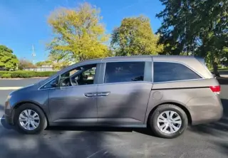 2016 Honda ODYSSEY EX
