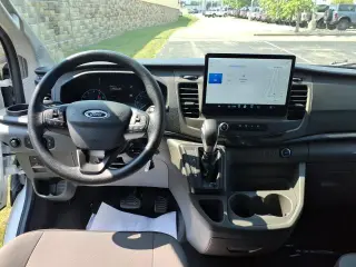 Ford Transit 2022 350 XL 3dr LWB Low Roof Passenger Van