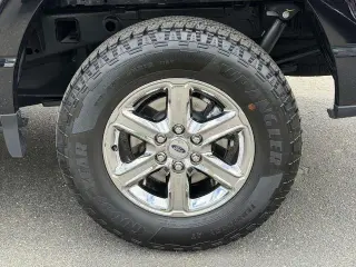 Ford F-150 2025 4x4 XLT 4dr SuperCrew 5.5 ft. SB