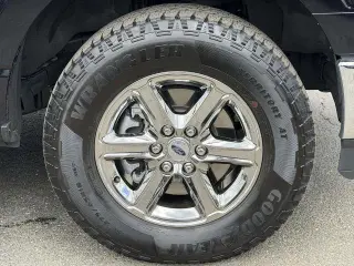 Ford F-150 2025 4x4 XLT 4dr SuperCrew 5.5 ft. SB