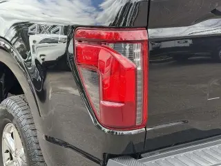 Ford F-150 2025 4x4 XLT 4dr SuperCrew 5.5 ft. SB