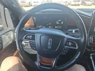 Lincoln Navigator 2020 4x4 Reserve 4dr SUV