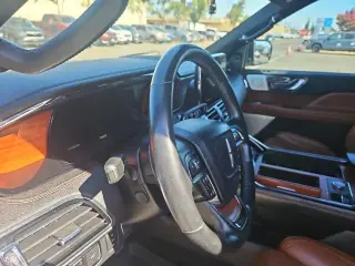 Lincoln Navigator 2020 4x4 Reserve 4dr SUV