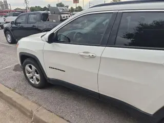 Jeep Compass 2018 Latitude 4dr SUV