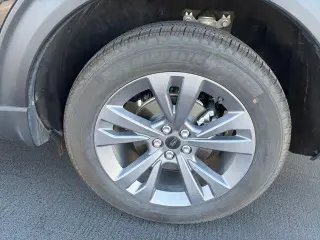 Ford Explorer 2025 AWD Active 4dr SUV