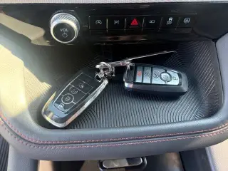 Ford Explorer 2025 AWD Active 4dr SUV