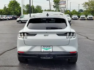 Ford Mustang Mach-E 2023 AWD GT 4dr SUV