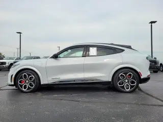 Ford Mustang Mach-E 2023 AWD GT 4dr SUV
