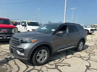 Ford Explorer 2023 XLT SUV de 4 puertas
