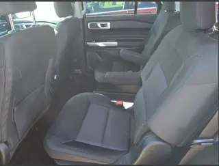 Ford Explorer 2023 XLT SUV de 4 puertas