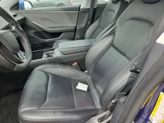 Tesla Model 3 2024 Sedán de 4 puertas