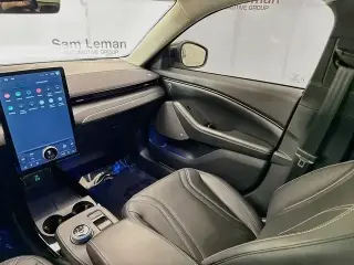 Ford Mustang Mach-E 2023 AWD Premium SUV 4 puertas