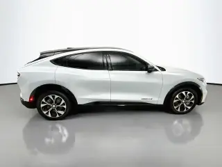 Ford Mustang Mach-E 2023 AWD Premium SUV 4 puertas