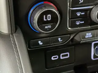 Chevrolet Suburban 2021 4x4 Z71 4p SUV