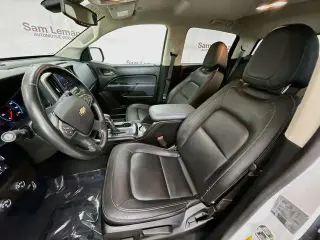 Chevrolet Colorado 2022 4x4 Z71 4 puertas Cabina para tripulación 5 pies de distancia entre ejes