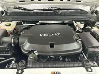 Chevrolet Colorado 2022 4x4 Z71 4 puertas Cabina para tripulación 5 pies de distancia entre ejes