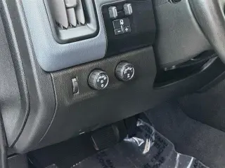Chevrolet Colorado 2022 4x4 Z71 4 puertas Cabina para tripulación 5 pies de distancia entre ejes