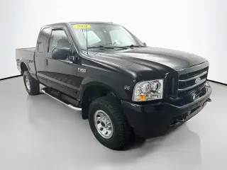 Ford F-250 Super Duty 2002 4dr SuperCab XLT 4WD LB