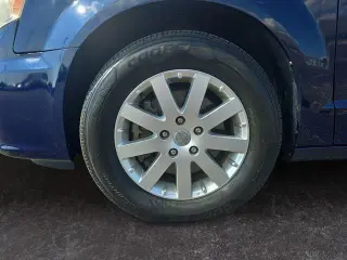 Chrysler Town and Country 2016 Touring Miniván de 4 puertas