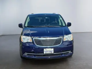 Chrysler Town and Country 2016 Touring Miniván de 4 puertas