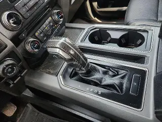 Ford F-150 2018 4x4 Raptor 4p SuperCrew 5.5 ft. CB