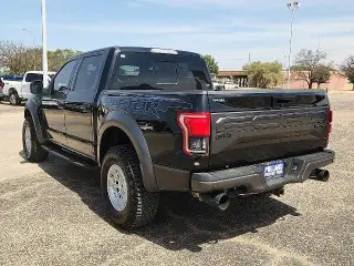 Ford F-150 2018 4x4 Raptor 4p SuperCrew 5.5 ft. CB