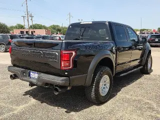 Ford F-150 2018 4x4 Raptor 4p SuperCrew 5.5 ft. CB