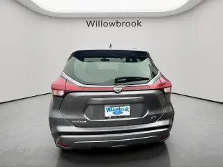Nissan Kicks 2024 SR Crossover de 4 puertas