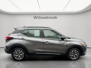Nissan Kicks 2024 SR Crossover de 4 puertas