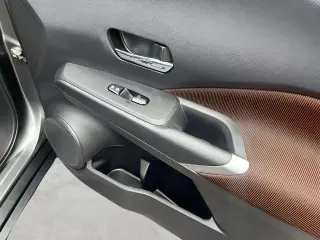 Nissan Kicks 2024 SR Crossover de 4 puertas