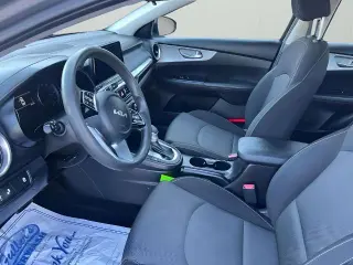 Kia Forte 2023 LXS Sedán de 4 puertas