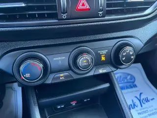 Kia Forte 2023 LXS Sedán de 4 puertas