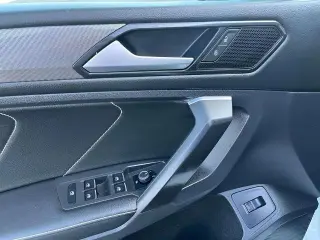 Volkswagen Tiguan 2023 AWD SE 4Motion SUV de 4 puertas