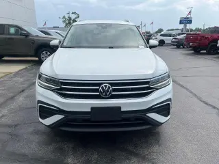 Volkswagen Tiguan 2023 AWD SE 4Motion SUV de 4 puertas