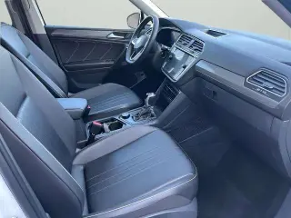 Volkswagen Tiguan 2023 AWD SE 4Motion SUV de 4 puertas