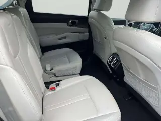 Kia Sorento Hybrid 2023 AWD EX SUV de 4 puertas