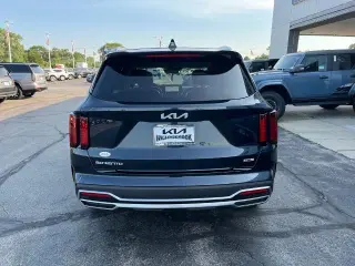 Kia Sorento Hybrid 2023 AWD EX SUV de 4 puertas