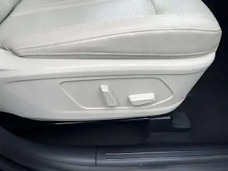 Kia Sorento Hybrid 2023 AWD EX SUV de 4 puertas