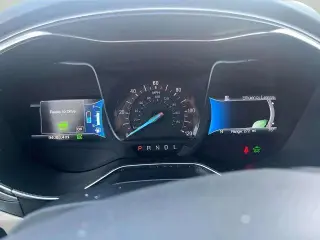 Ford Fusion Hybrid 2018 SE 4p Sedan