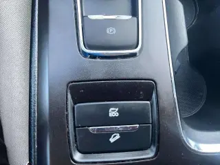 Ford Fusion Hybrid 2018 SE 4p Sedan