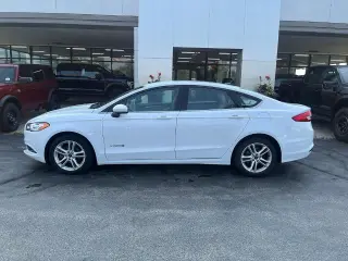 Ford Fusion Hybrid 2018 SE 4p Sedan