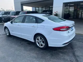 Ford Fusion Hybrid 2018 SE 4p Sedan
