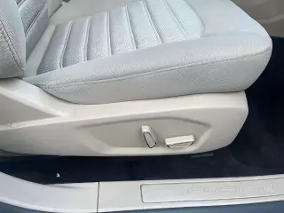 Ford Fusion Hybrid 2018 SE 4p Sedan